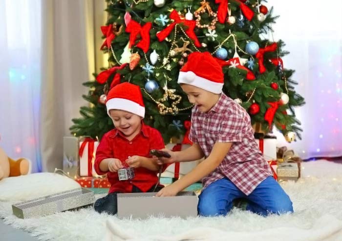 Stagging Little Zak's Academy | Christmas Traditions You Should Adopt Stagging Little Zak's Academy | Christmas Traditions You Should Adopt