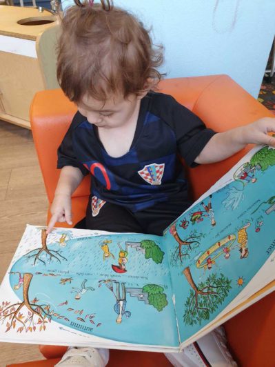 Stagging Little Zak's Academy | Valentine's Day Date Night Care Stagging Little Zak's Academy | Valentine's Day Date Night Care